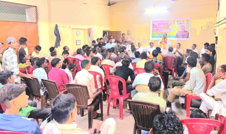 भाजपा जिला उपाध्यक्ष आशु चौधरी का गाड़ोवाली में भव्य स्वागत, फूलमालाओं से किया अभिनन्दन