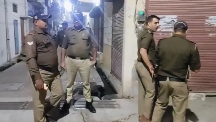 रुड़की में हत्या:कारोबारी के बेटे के अंतिम संस्कार में साले की हत्या, कारोबारी के भाई ने ही चाकु से गोदा