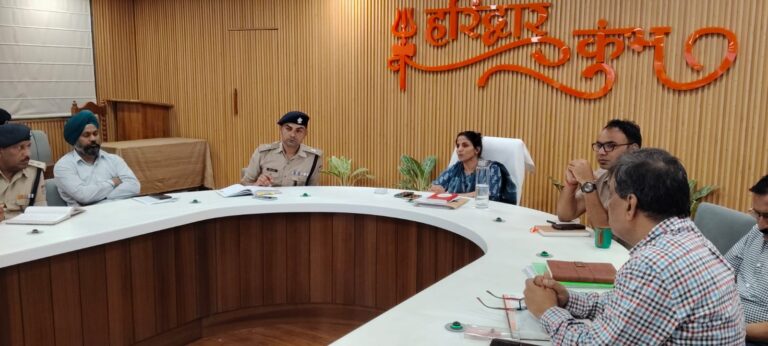कुंभ के कोर एरिया में निर्माण कार्यों को मिलेगी प्राथमिकता, दिन-रात होगा काम