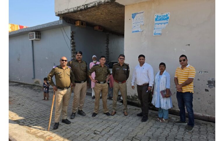 03 गांव के 18 घरों में छापेमारी के दौरान बिजली चोरी पकड़ी, विभाग ने दर्ज कराए मुकदमे